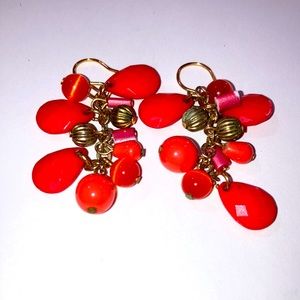 1.5” J. CREW CORAL & GOLD DROP BEAD EARRINGS!